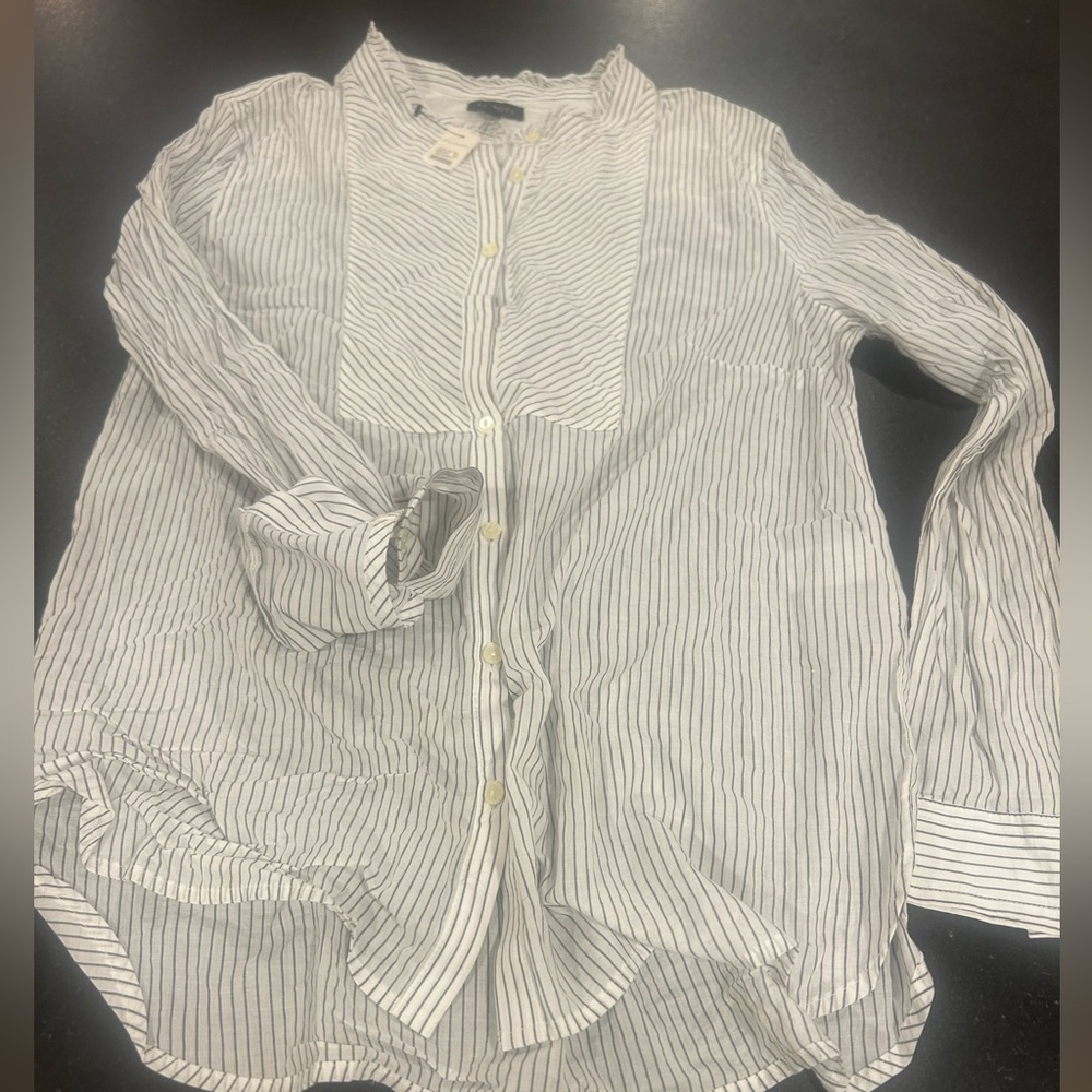 Talbots White and gray striped tunic style blouse